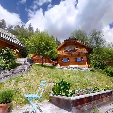 Oberkuehnreit Flat In Neukirchen Apartmán