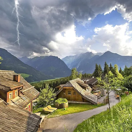 In Wildkogel Near Slopes Apartament *